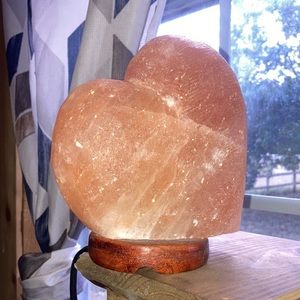 heart salt rock lamp